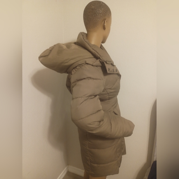 H&M Tan Puffer Winter Coat - Picture 5 of 7